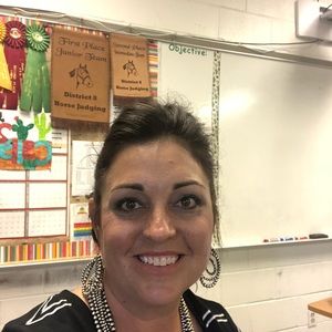 Meet your Posher, Cassie